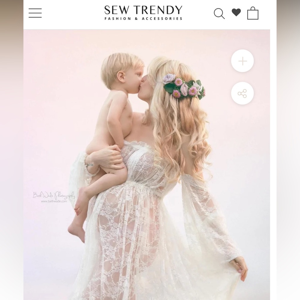 Sew Trendy Maternity Sheer Lace front slit gown. Medium. Crème liner included.